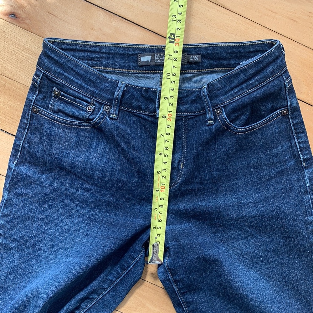 Levi’s Bold Curve denim pant - Picture 10 of 10
